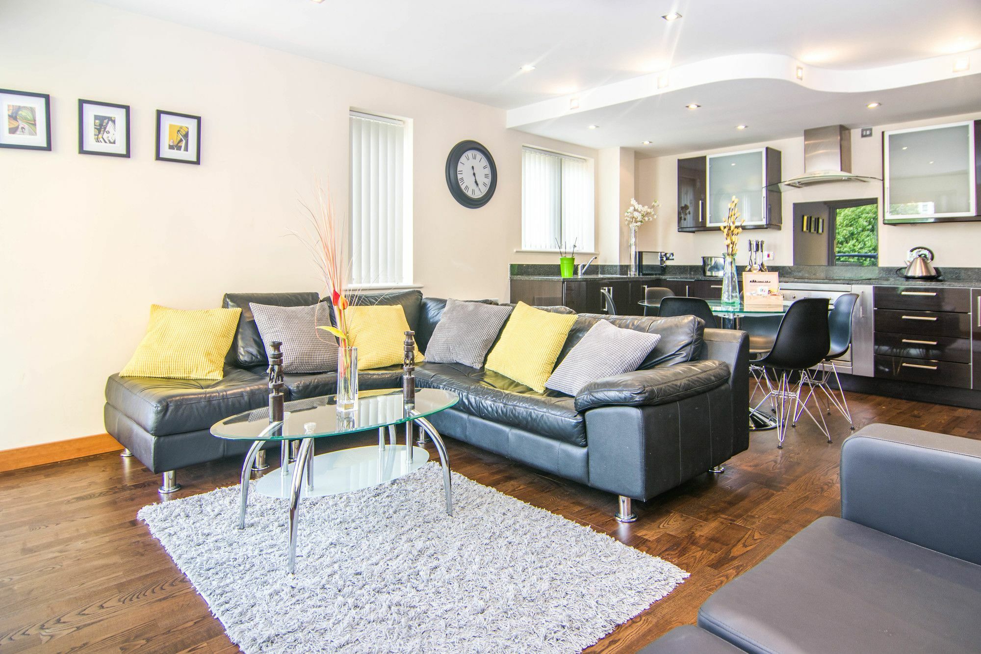 Apartment Wharf - Cuba Street Лондон Екстериор снимка