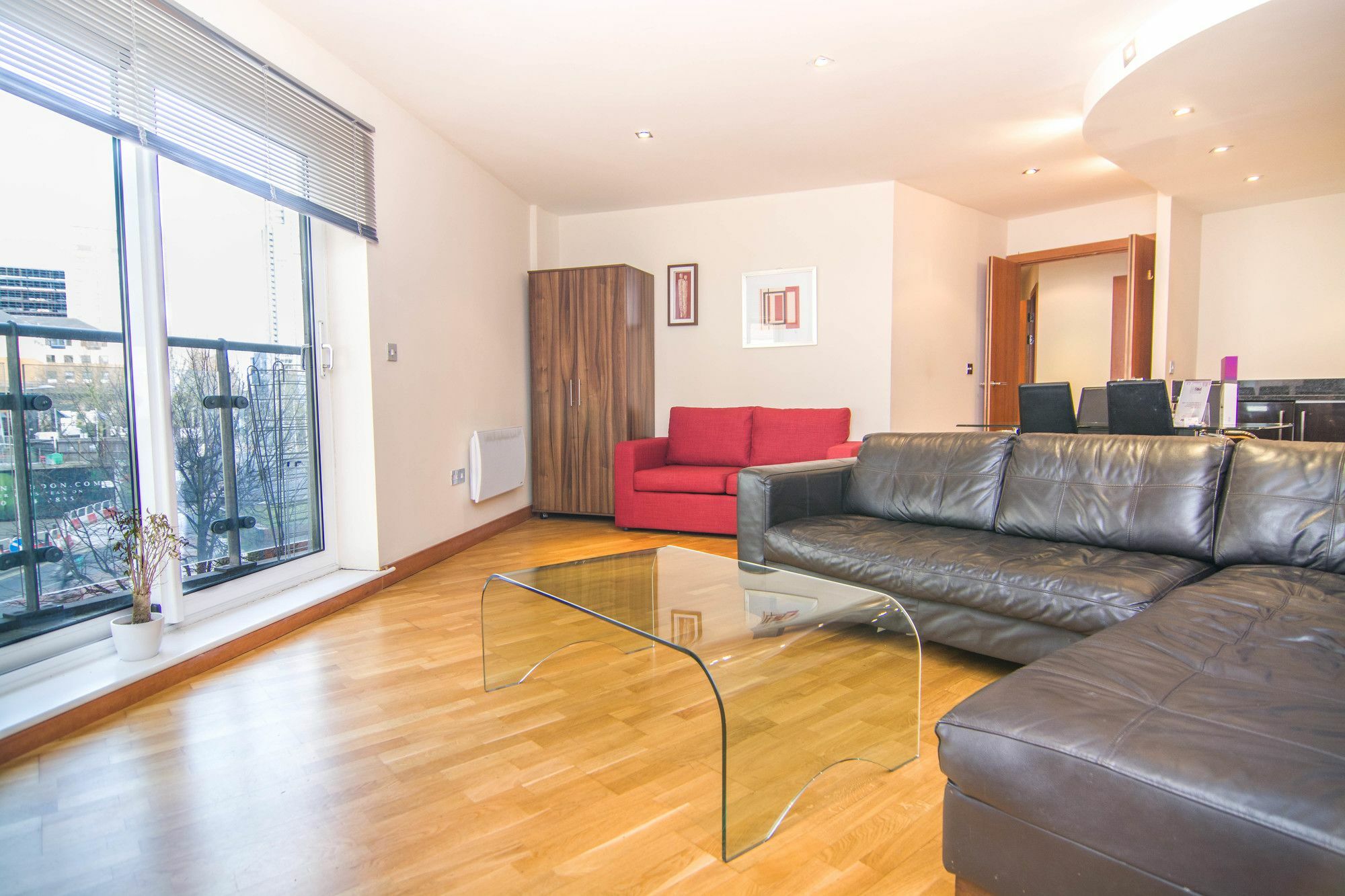 Apartment Wharf - Cuba Street Лондон Екстериор снимка