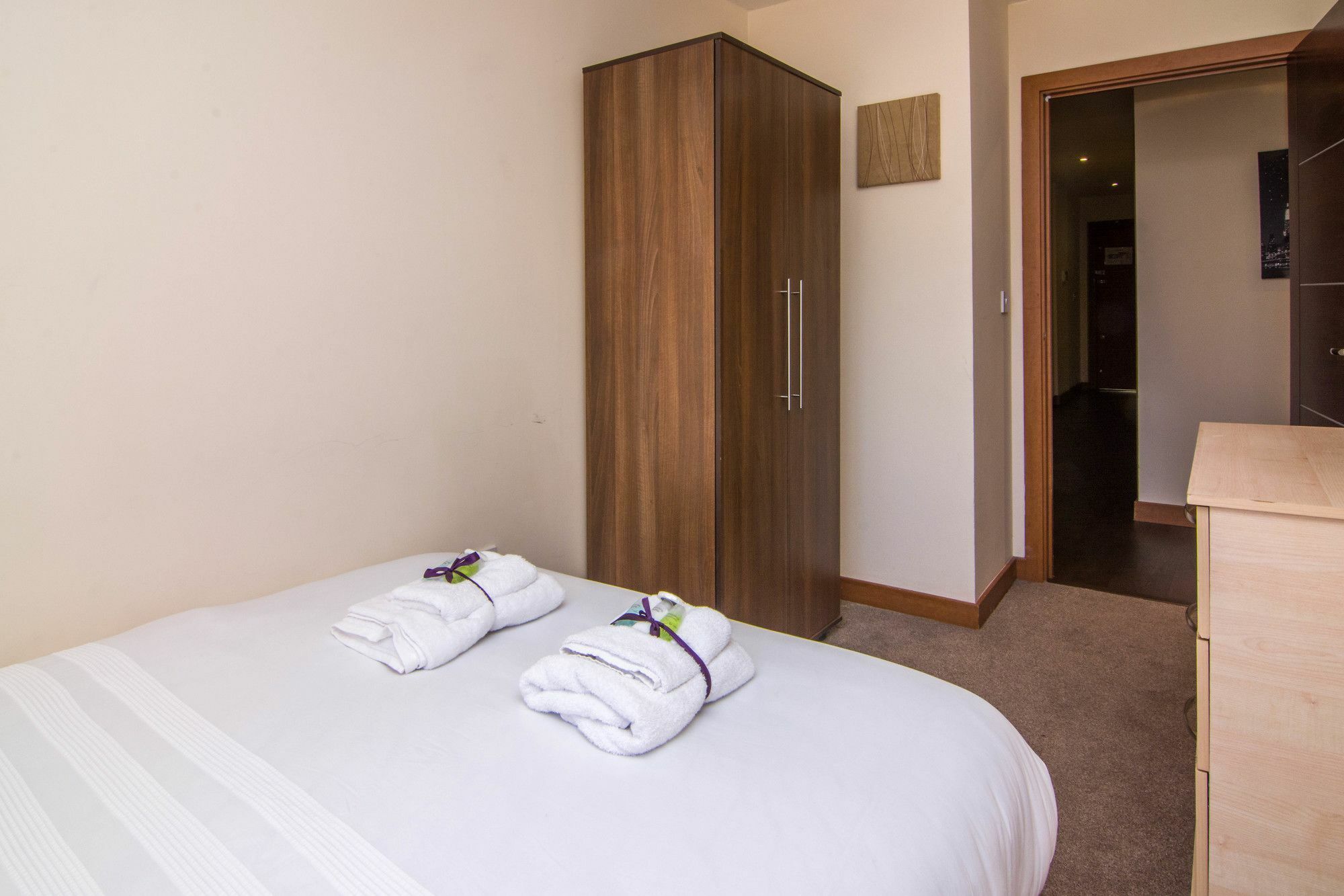 Apartment Wharf - Cuba Street Лондон Екстериор снимка