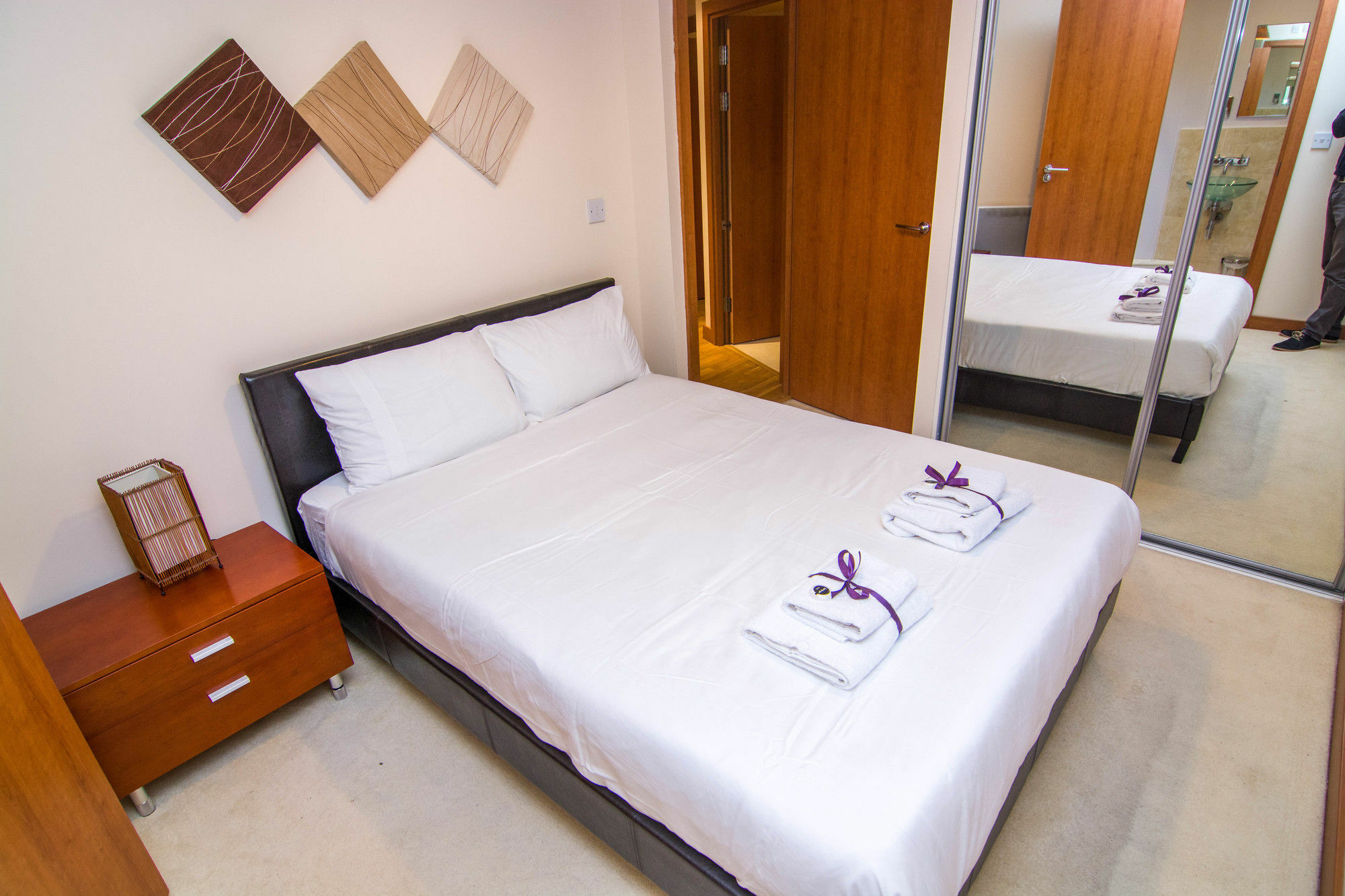 Apartment Wharf - Cuba Street Лондон Екстериор снимка