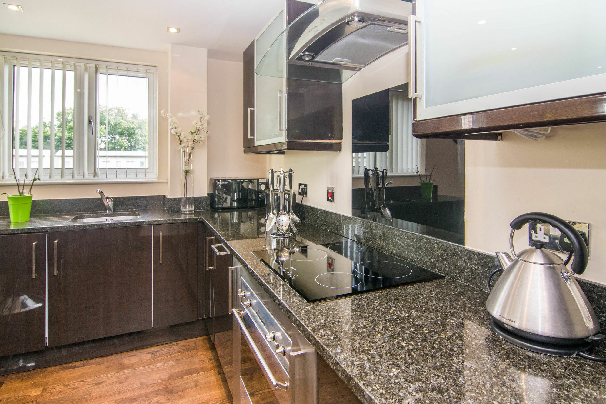 Apartment Wharf - Cuba Street Лондон Екстериор снимка